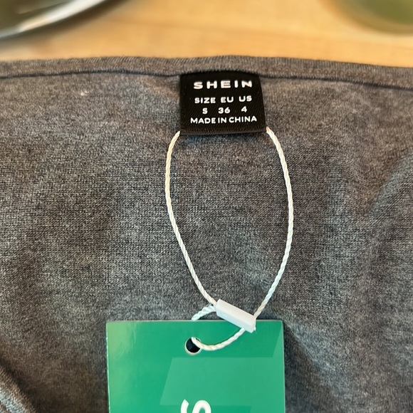 Simple grey dress from Shein - Picture 4 of 7